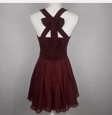 PROM This Burgundy Dress Provides The WOW Factor.Sleeveless Halter With Back Bow - Thumbnail 9