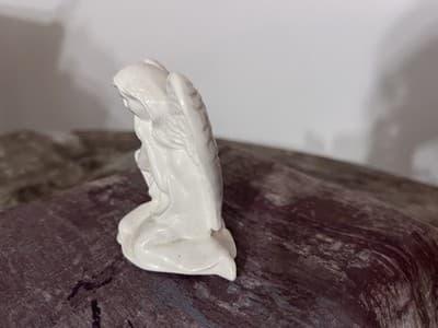 white ceramic angels figurines - Thumbnail 5