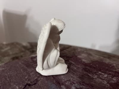 white ceramic angels figurines - Thumbnail 4