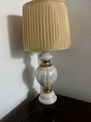 MCM Vintage 60s Hollywood Regency Opalescent Table Lamp with Great Lamp Shade - Thumbnail 9
