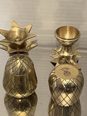 Pair of unpolished Brass Pineapple Candle Holders Diamond Pattern Engraved Gold - Thumbnail 8