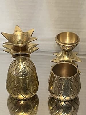 Pair of unpolished Brass Pineapple Candle Holders Diamond Pattern Engraved Gold - Thumbnail 7