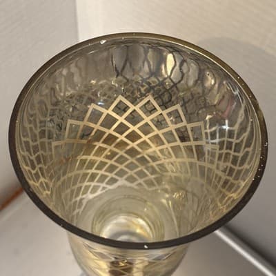 Glass candle holder, Clear & Gold, Geometric Pattern, Decorative Gold Accents - Thumbnail 2