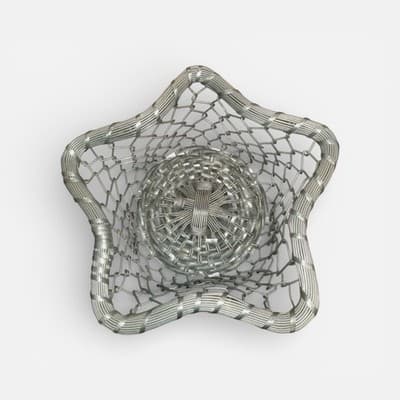 Gorgeous Star Shaped Silver Wire Mesh Decorative Basket