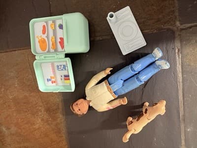 Vintage Fisher Price Loving Family Dollhouse collection 1990-93 - Thumbnail 3