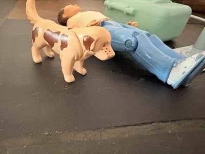 Vintage Fisher Price Loving Family Dollhouse collection 1990-93 - Thumbnail 5