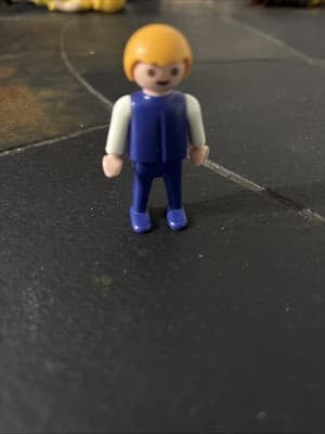 Vintage Playmobile People “boy” Blonde Hair - Thumbnail 3