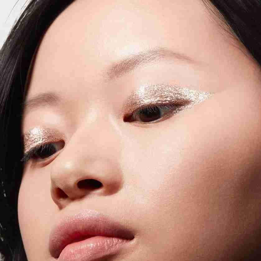 Valentino Dreamdust Glitter Cream Eyeshadow 02 Go for Gold - Thumbnail 5