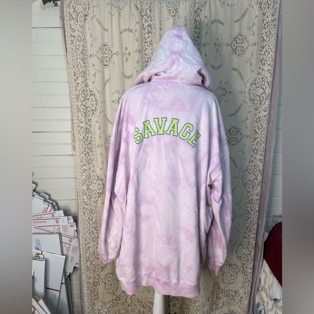 Missguided: oversized long savage hoodie - Thumbnail 2
