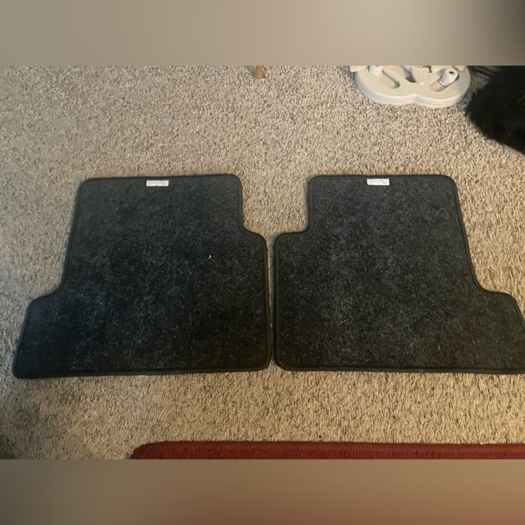 OEM Ford C520 Set Of 2 Piece Rear Floor Mats Charcoal Escape Passenger Driver - Thumbnail 2