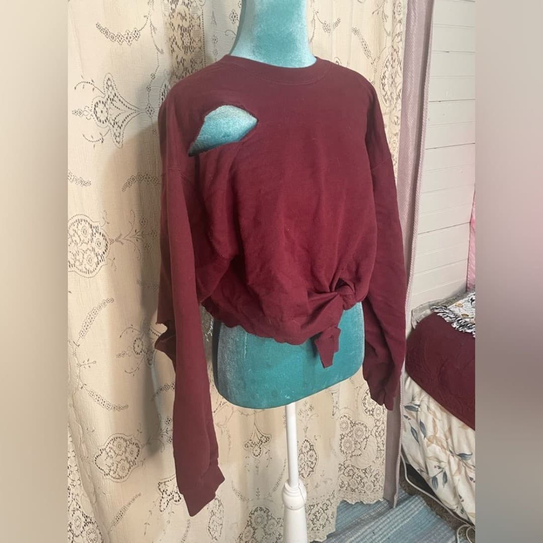 Hanes: vintage cropped sweater 6-8 - Thumbnail 3