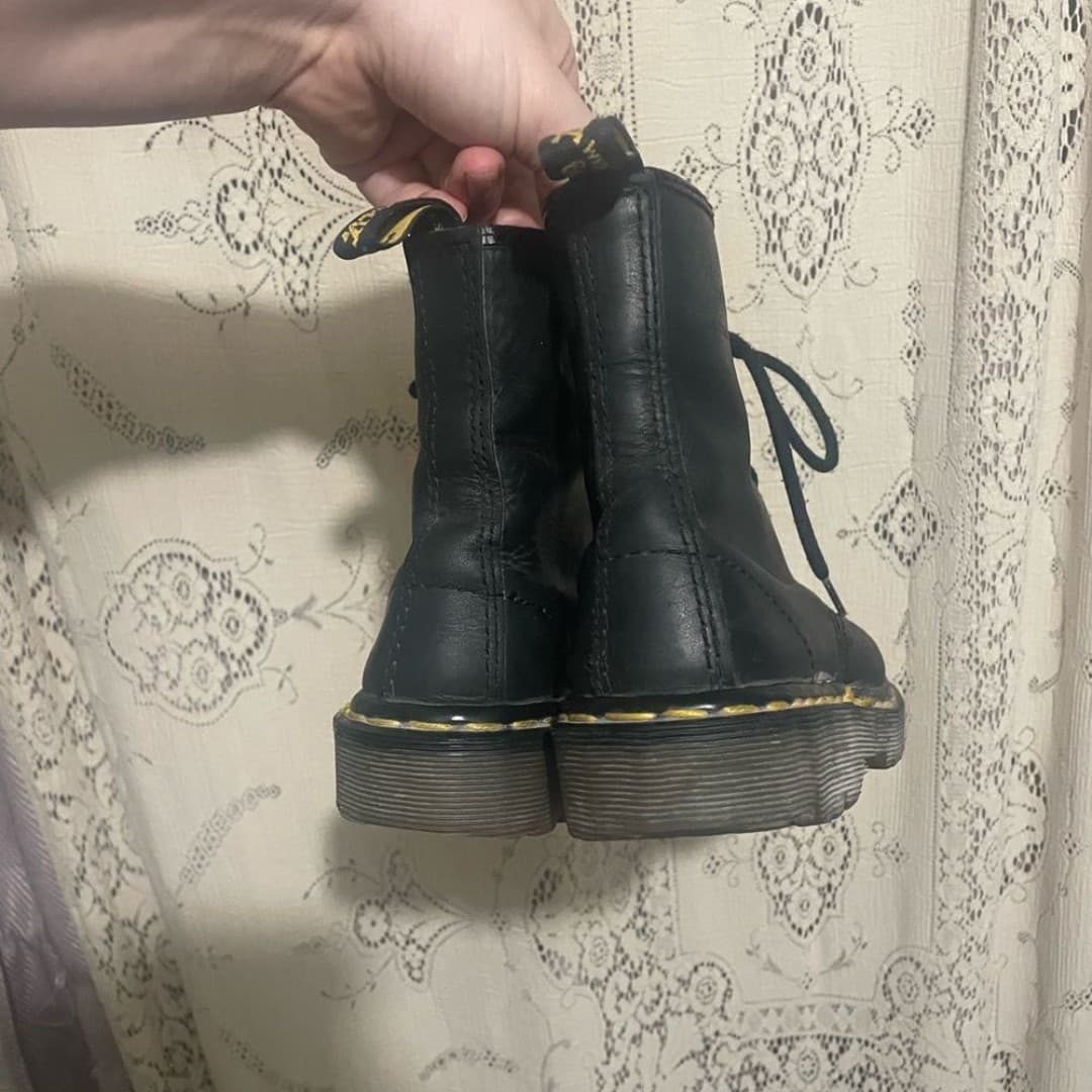Dr. Martens: black 1460 leather boots - Thumbnail 4