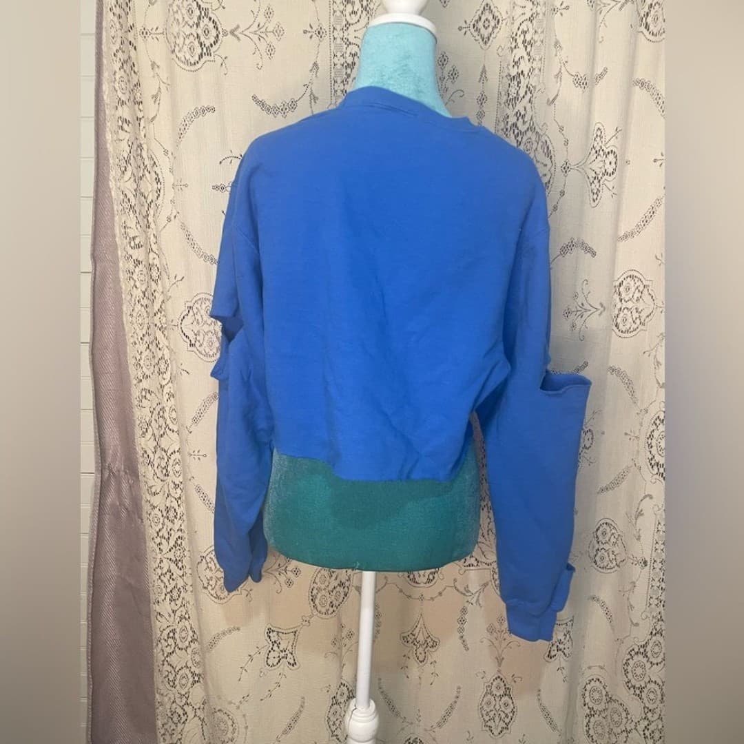 Port & company: vintage upcycled cropped sweater - Thumbnail 4