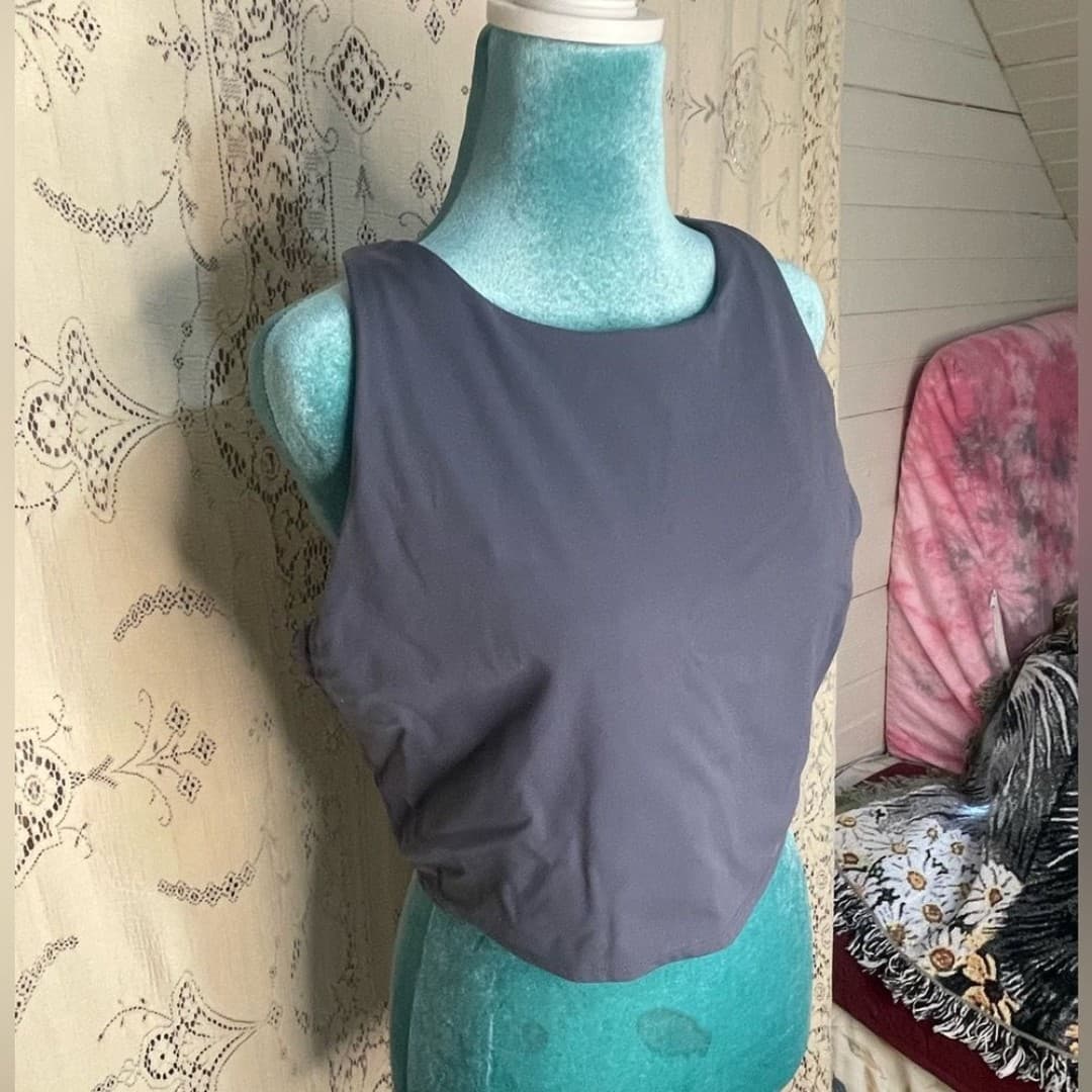 Avia: crop top with built in sports bra - Thumbnail 2