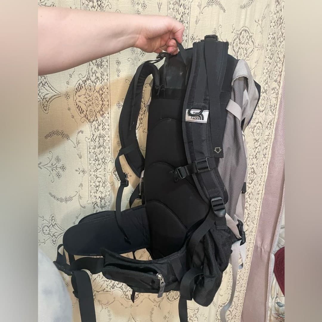 The North Face: vintage 90s Terra 40 Blue Hiking Backpack - Thumbnail 6