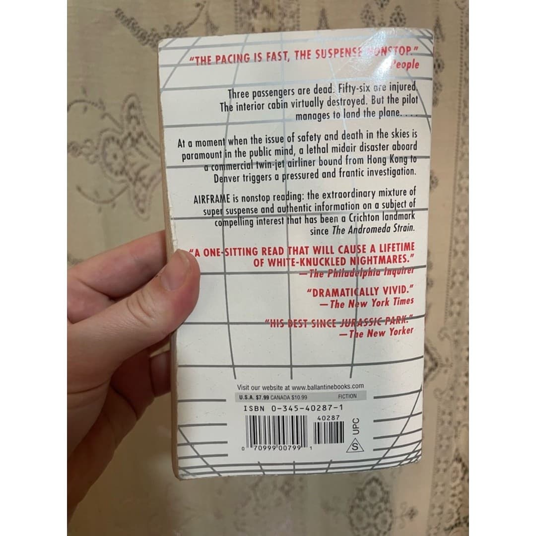 Michael Crichton "Airframe" Paperback - White & Red Cover - Thumbnail 2