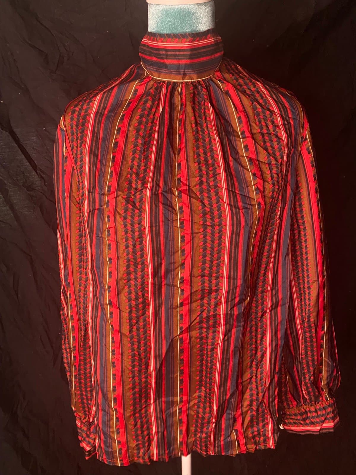 Rhodes: vintage blouse with neck tie - Thumbnail 2