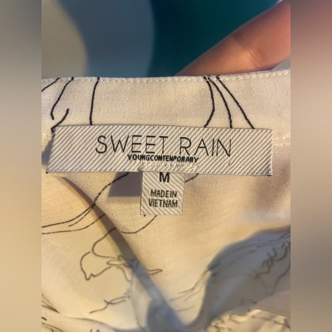 Sweet rain: Floral Button-Up Blouse with peplum - Thumbnail 5