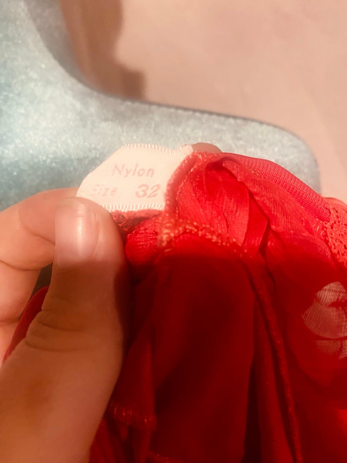 Vintage red slip with ruffled bust and hem - Thumbnail 6