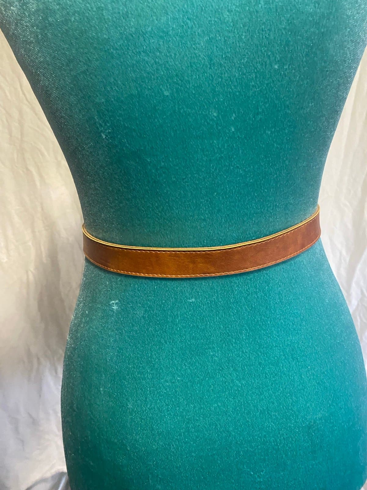 Levi’s vintage leather belt 2-4 - Thumbnail 3