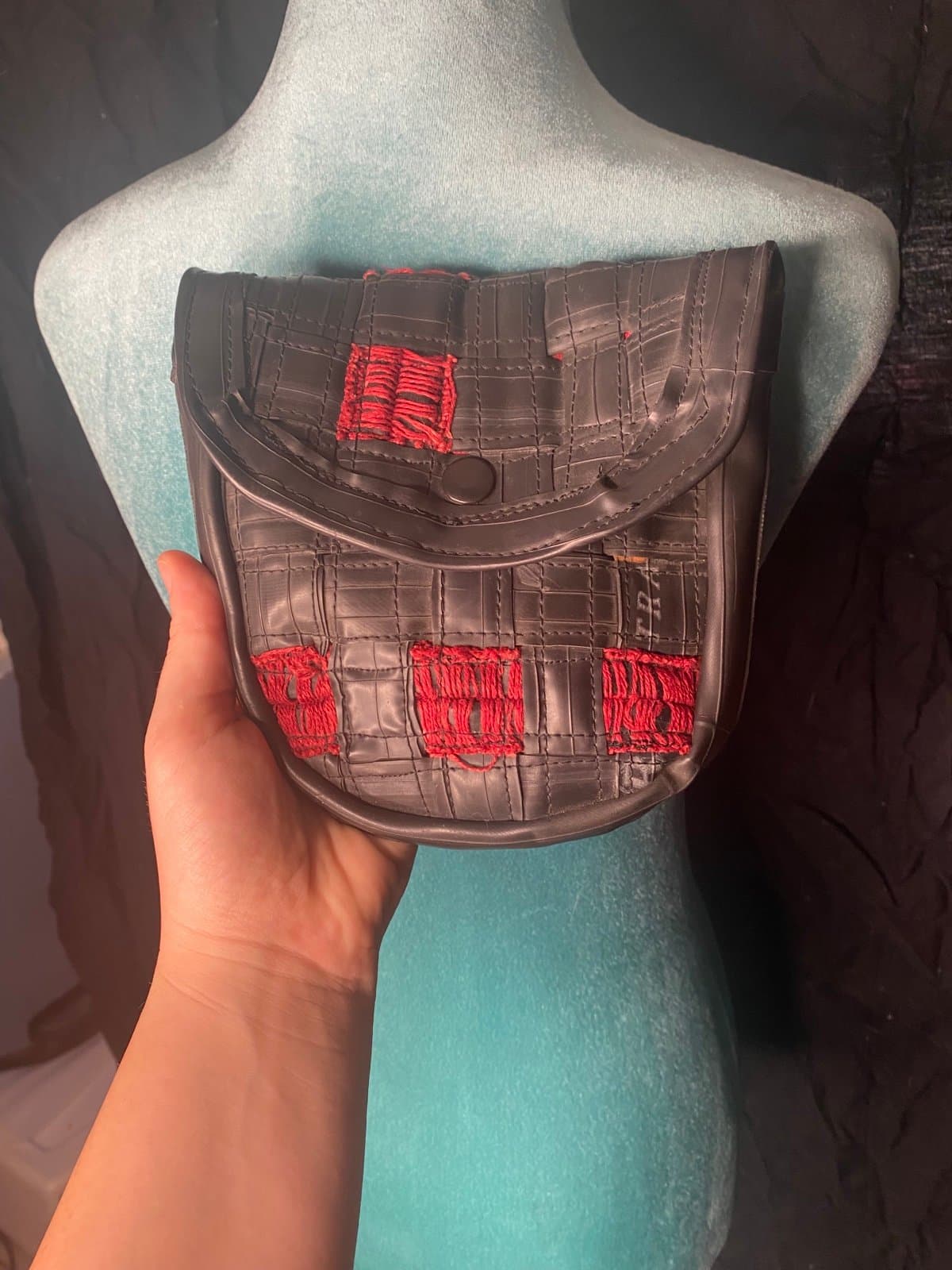 Handmade mini purse for belt - Image 1