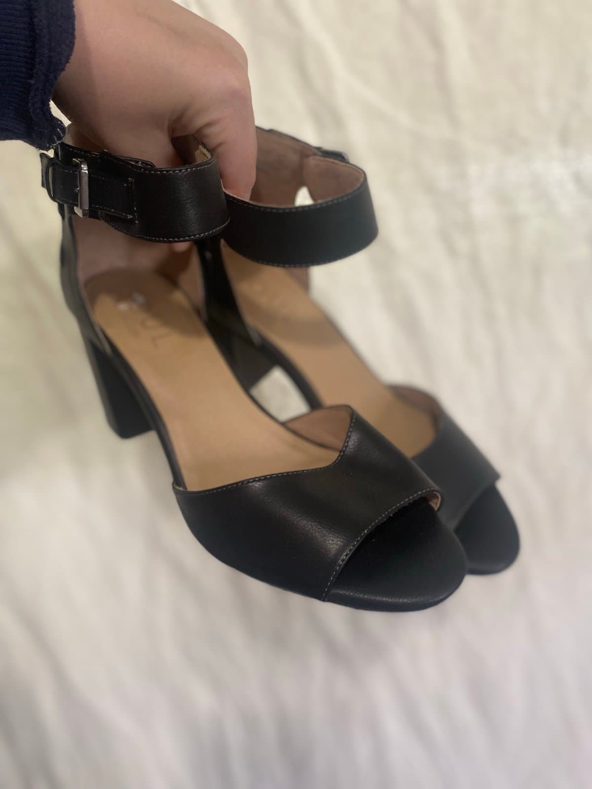 Soul: faux leather heels - Image 1