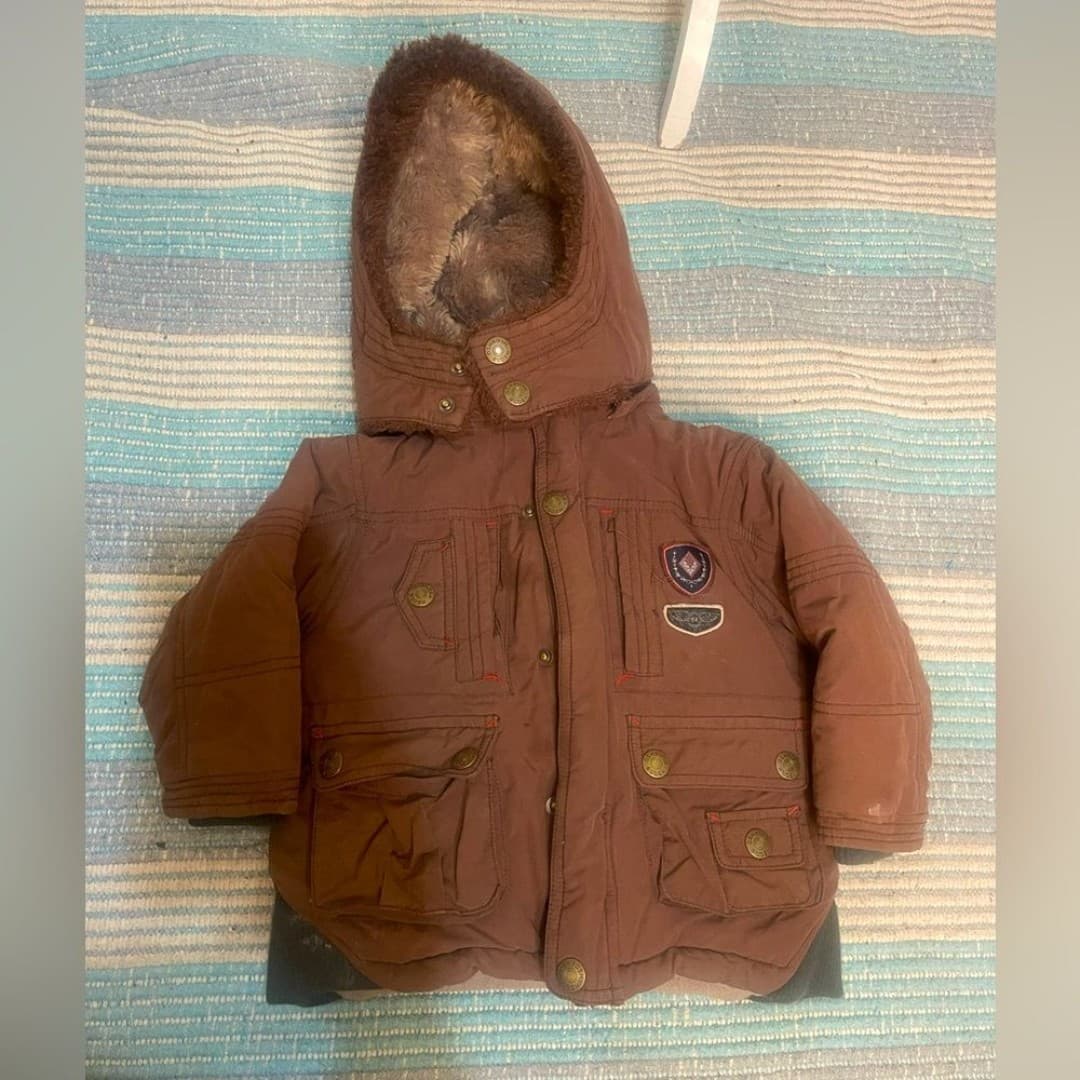 Oshkosh b’gosh: cute fleece lined jacket - Image 1