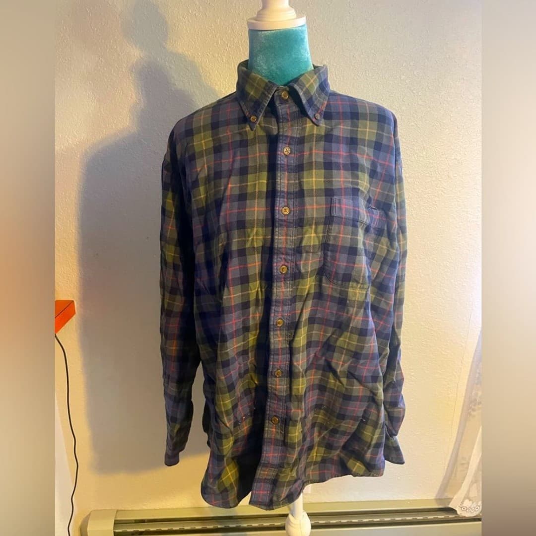 Lands end: green and purple plaid flannel - Image 1