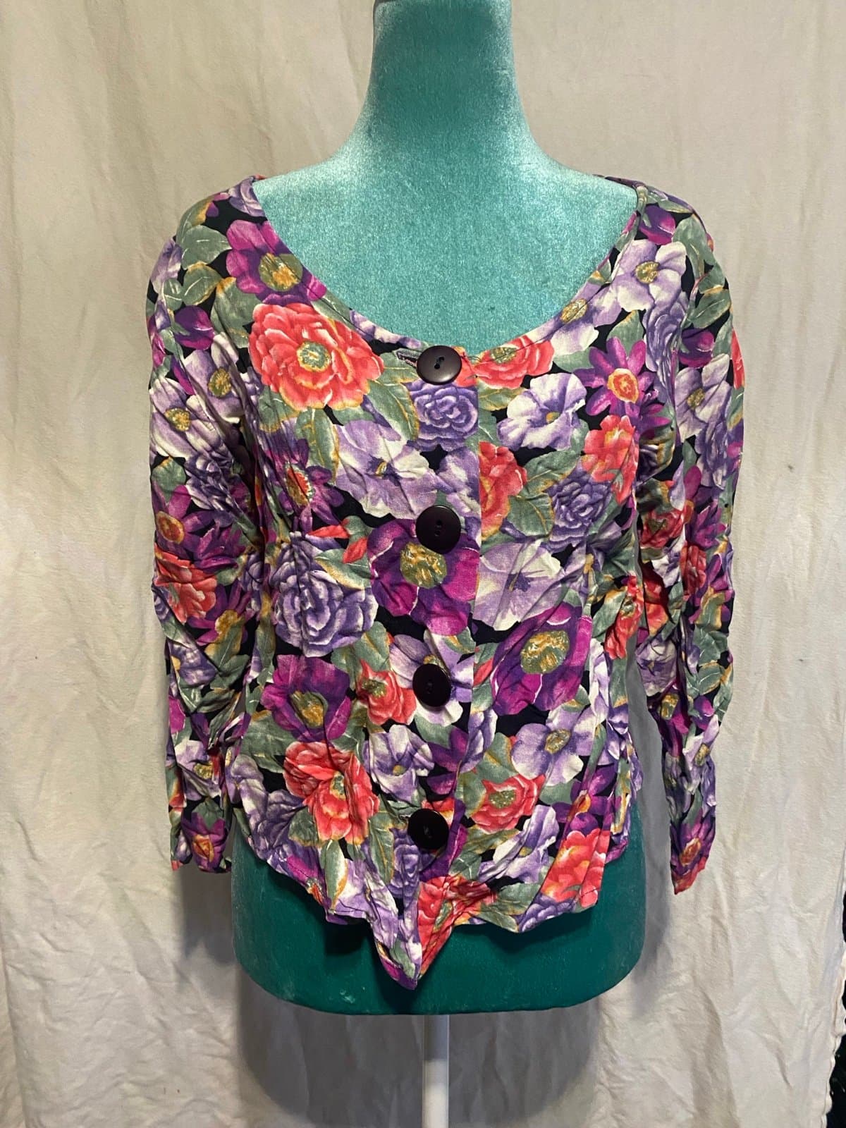 Vintage floral 3/4 sleeve top 8 - Thumbnail 2
