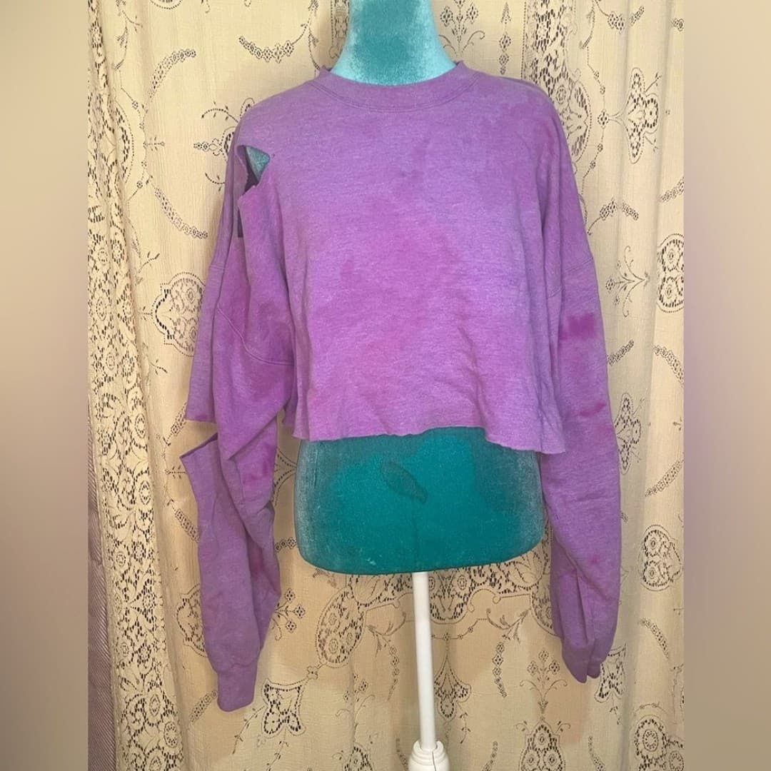 Hanes: vintage cropped sweater - Image 1