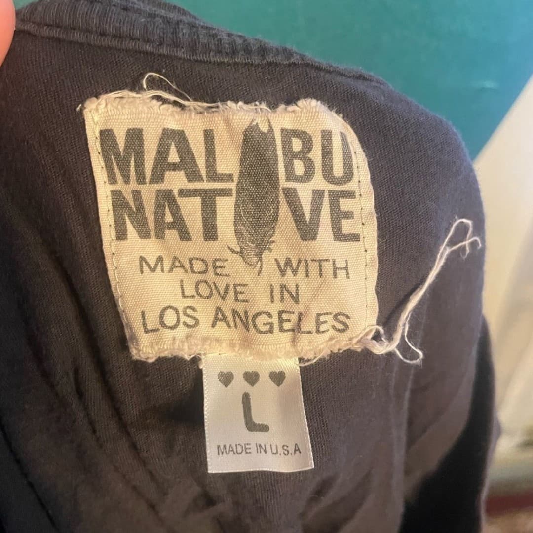 Malibu native: good luck charm tank - Thumbnail 4