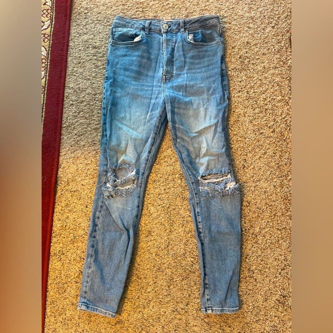 Forever 21: distressed button fly jeans - Image 1