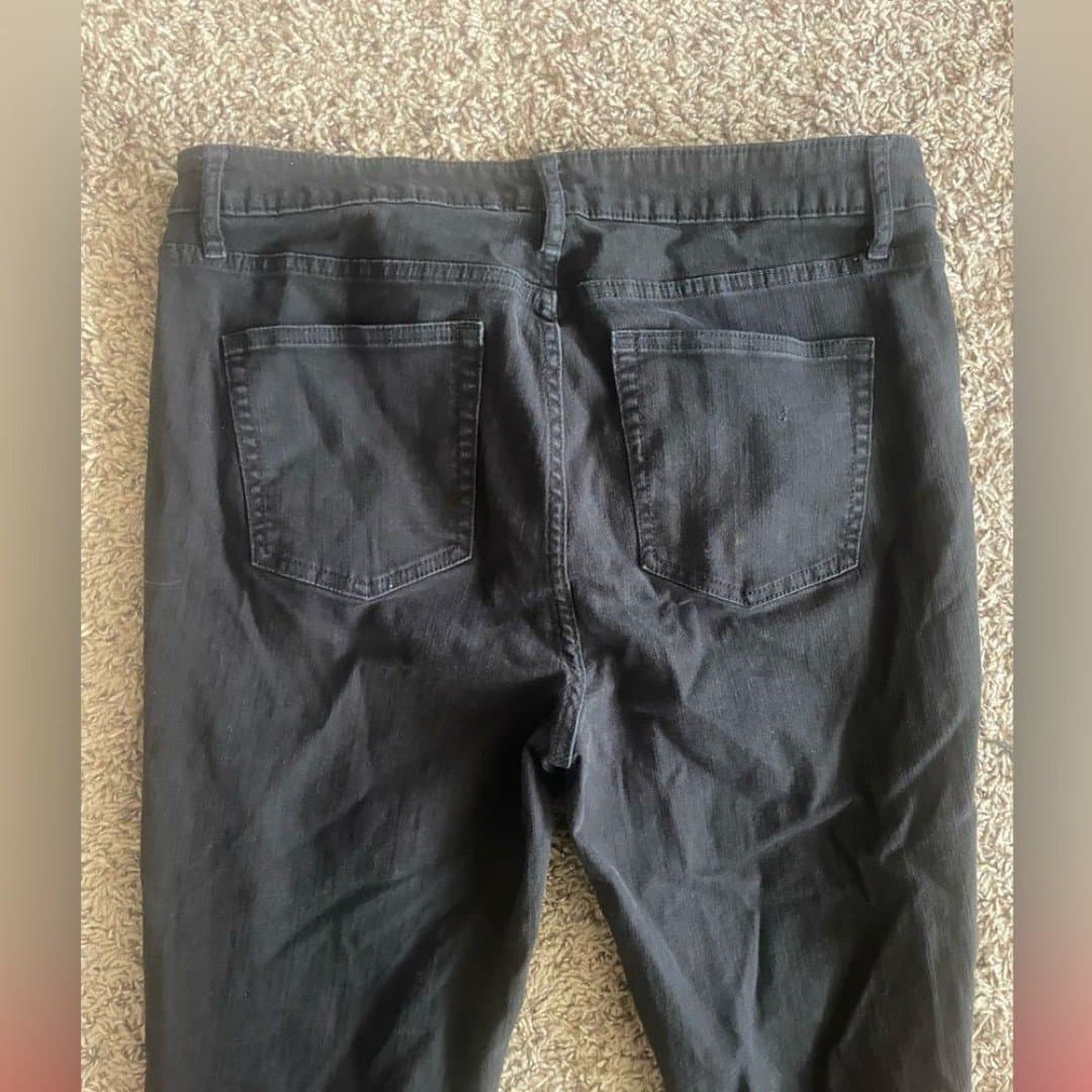 Wild fable: distressed high rise jeans - Thumbnail 5