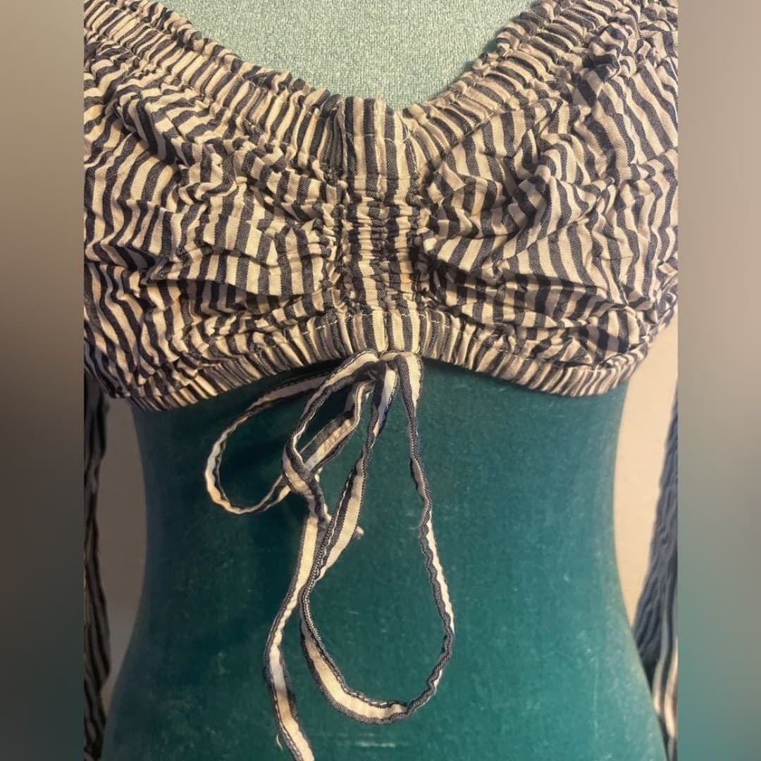 BB Dakota: striped off shoulder striped top - Thumbnail 3