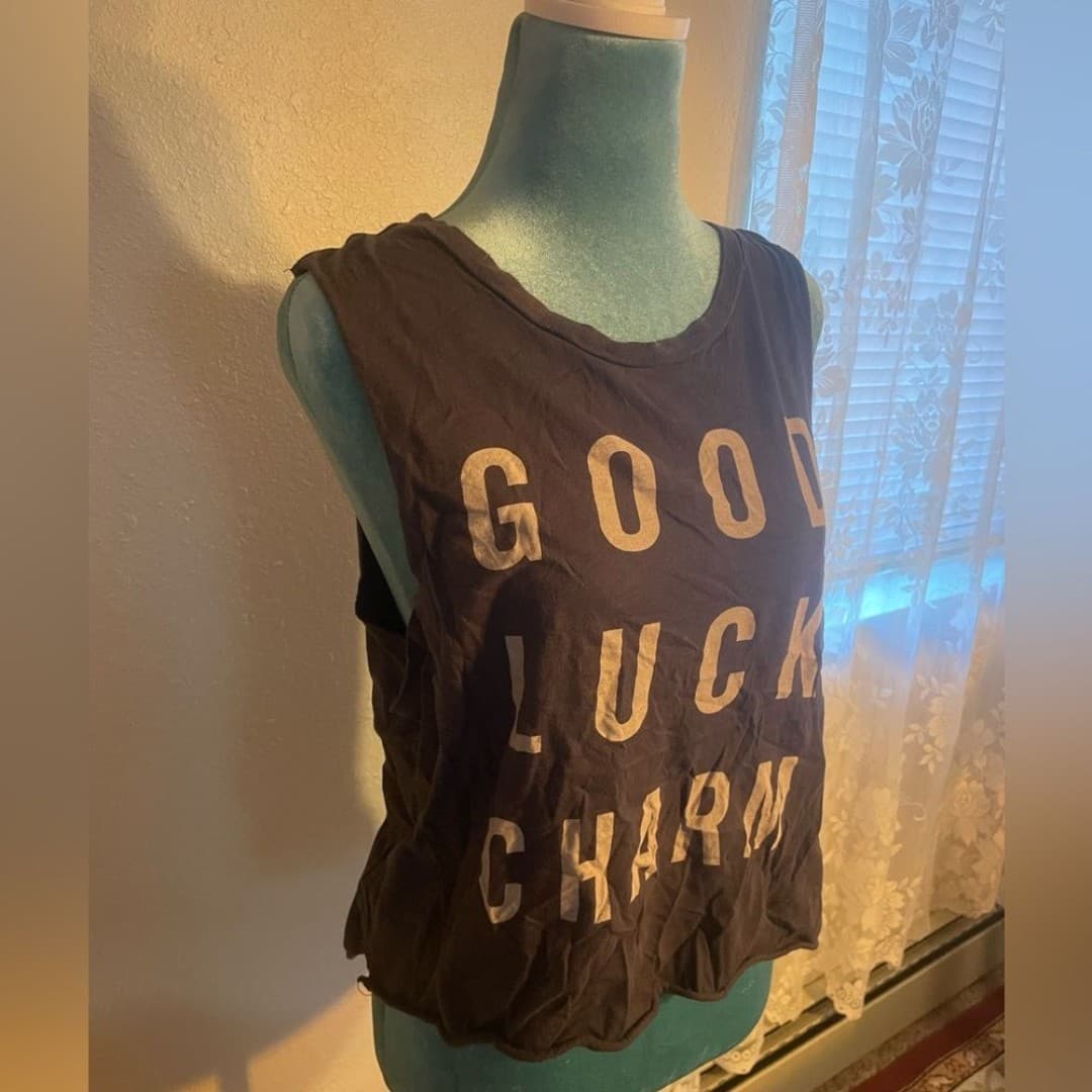 Malibu native: good luck charm tank - Thumbnail 2
