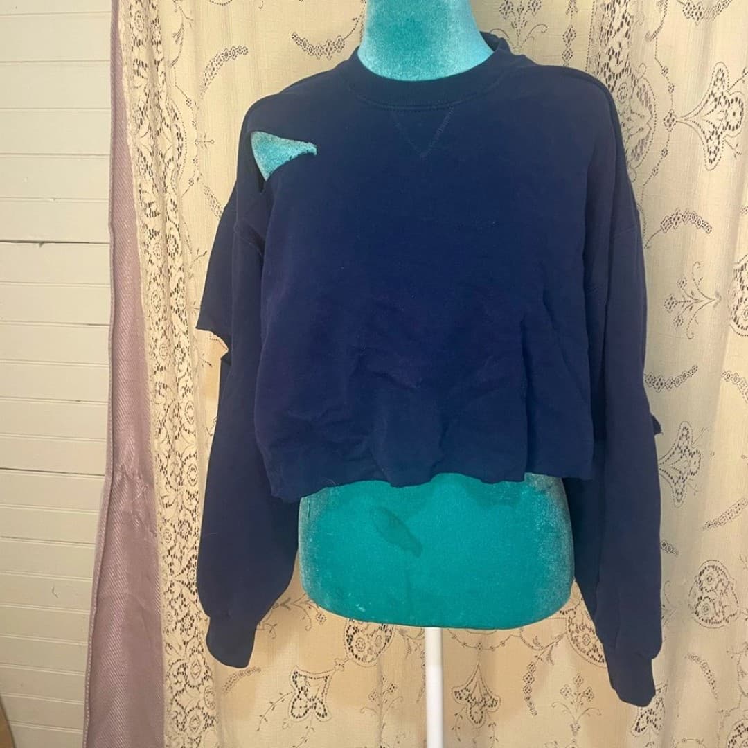 Fruit of the loom: vintage cropped sweater - Image 1