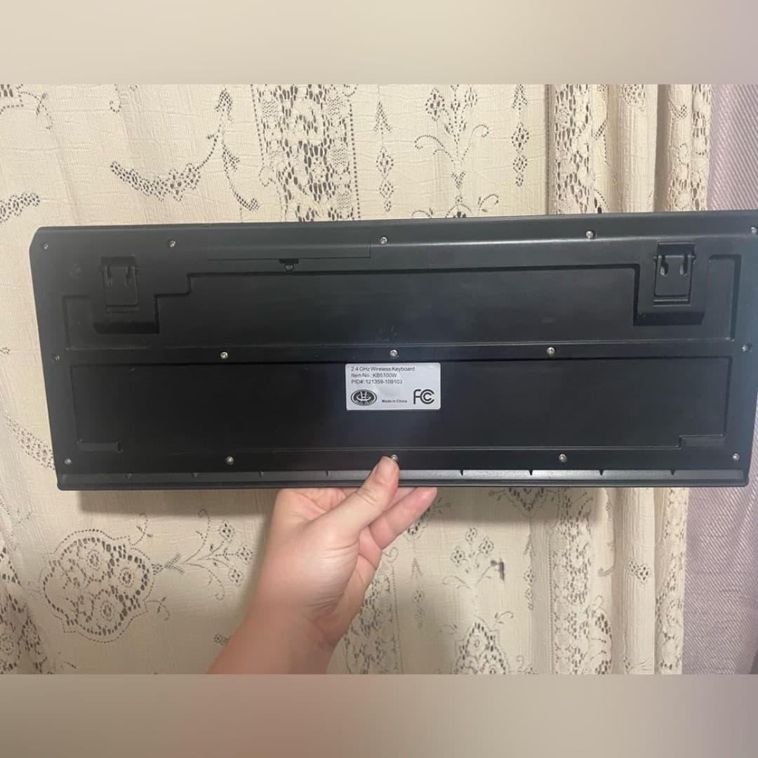 Gear head: 2.4 Ghz Wireless keyboard - Thumbnail 4