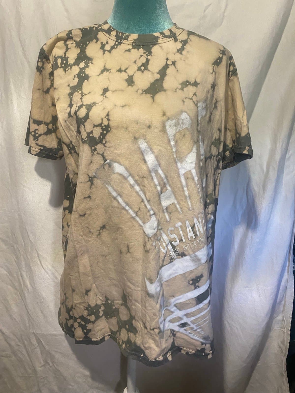 Upcycled Sky deck ledge tshirt - Image 1