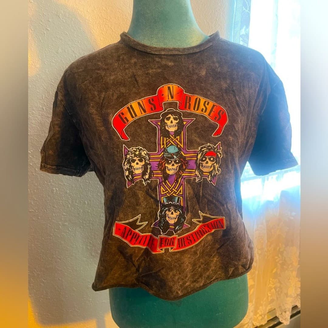 Guns N’ Roses: graphic band tee - Image 1