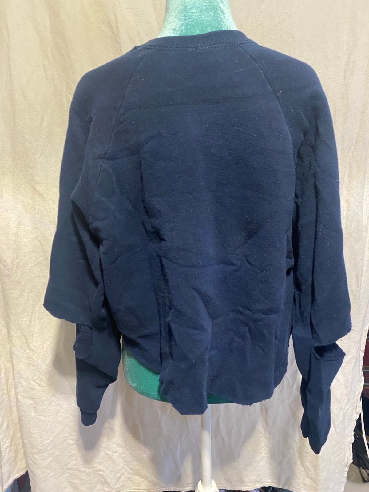 Vintage crew neck sweater bundle - Thumbnail 4