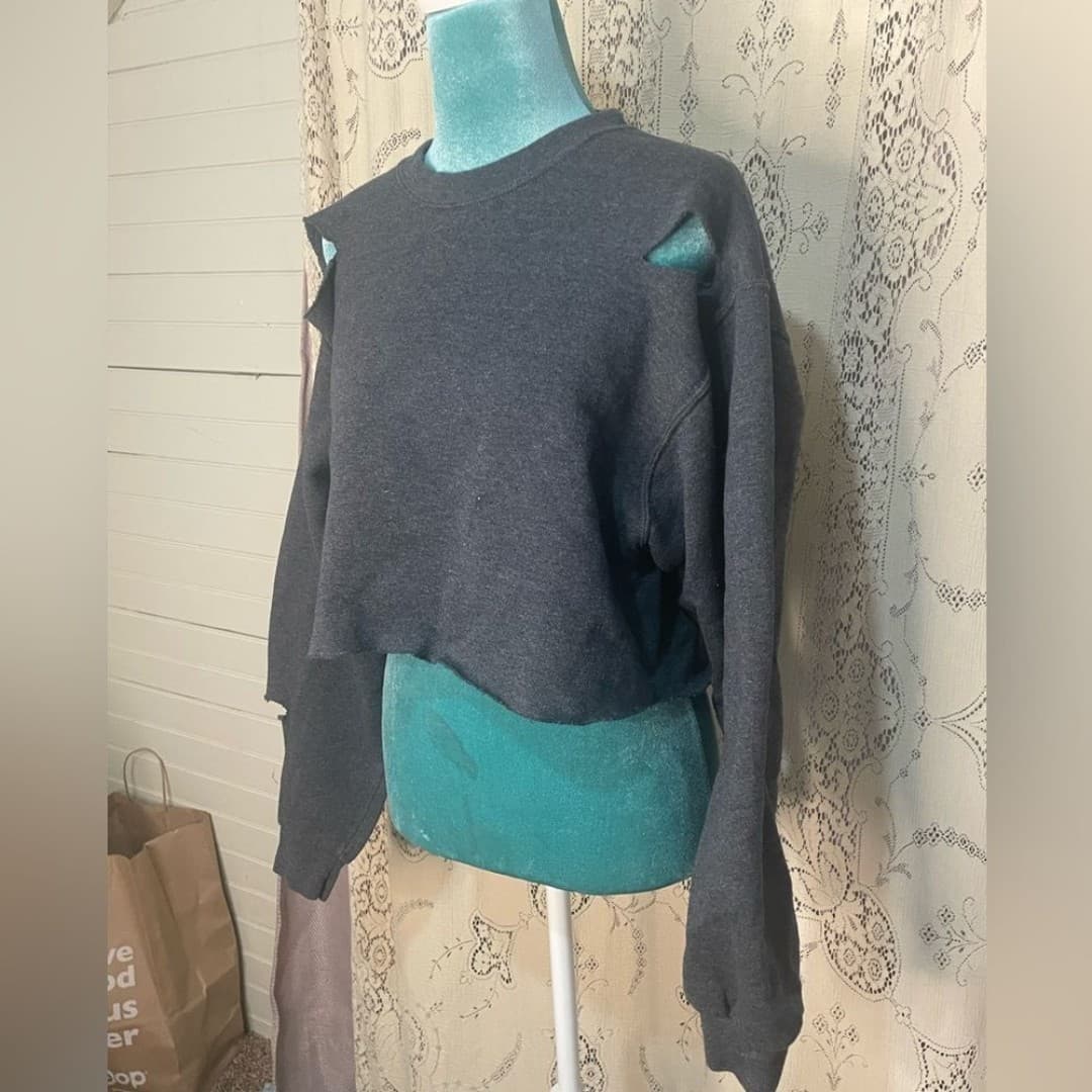 Fruit of the loom: vintage cropped sweater - Thumbnail 2