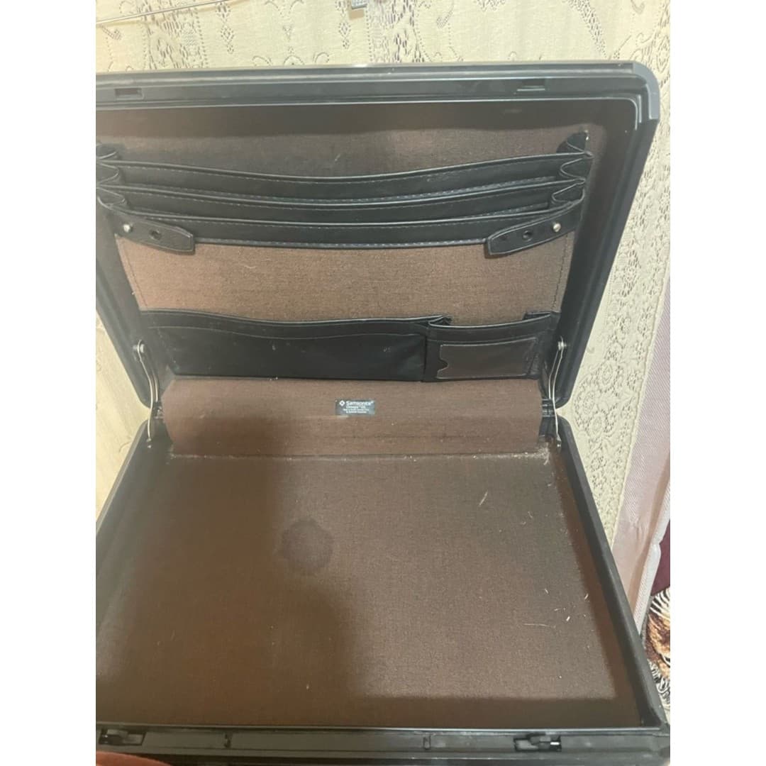 Samsonite: vintage brown Men's Hard Briefcase - Thumbnail 2