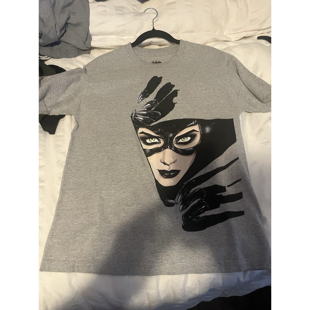 Gray Black Graphic Print Cotton Men's Crew Neck Short Sleeve Lightweight T-Shirt - Image 1