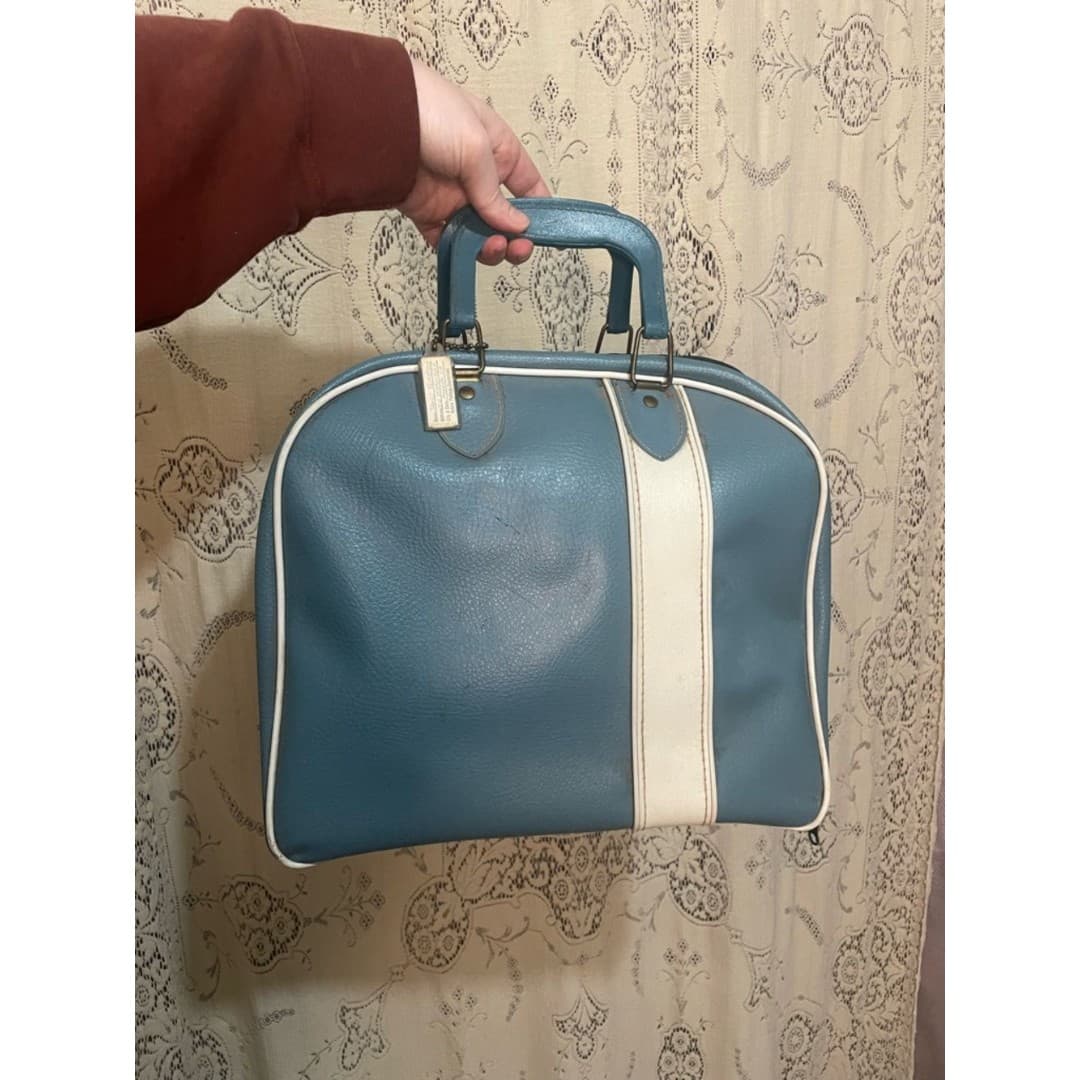 Stockton bowling supply: vintage 70s bowling ball case - Image 1