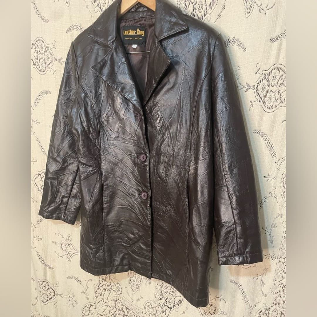 Leather king: vintage patchwork leather jacket - Thumbnail 2