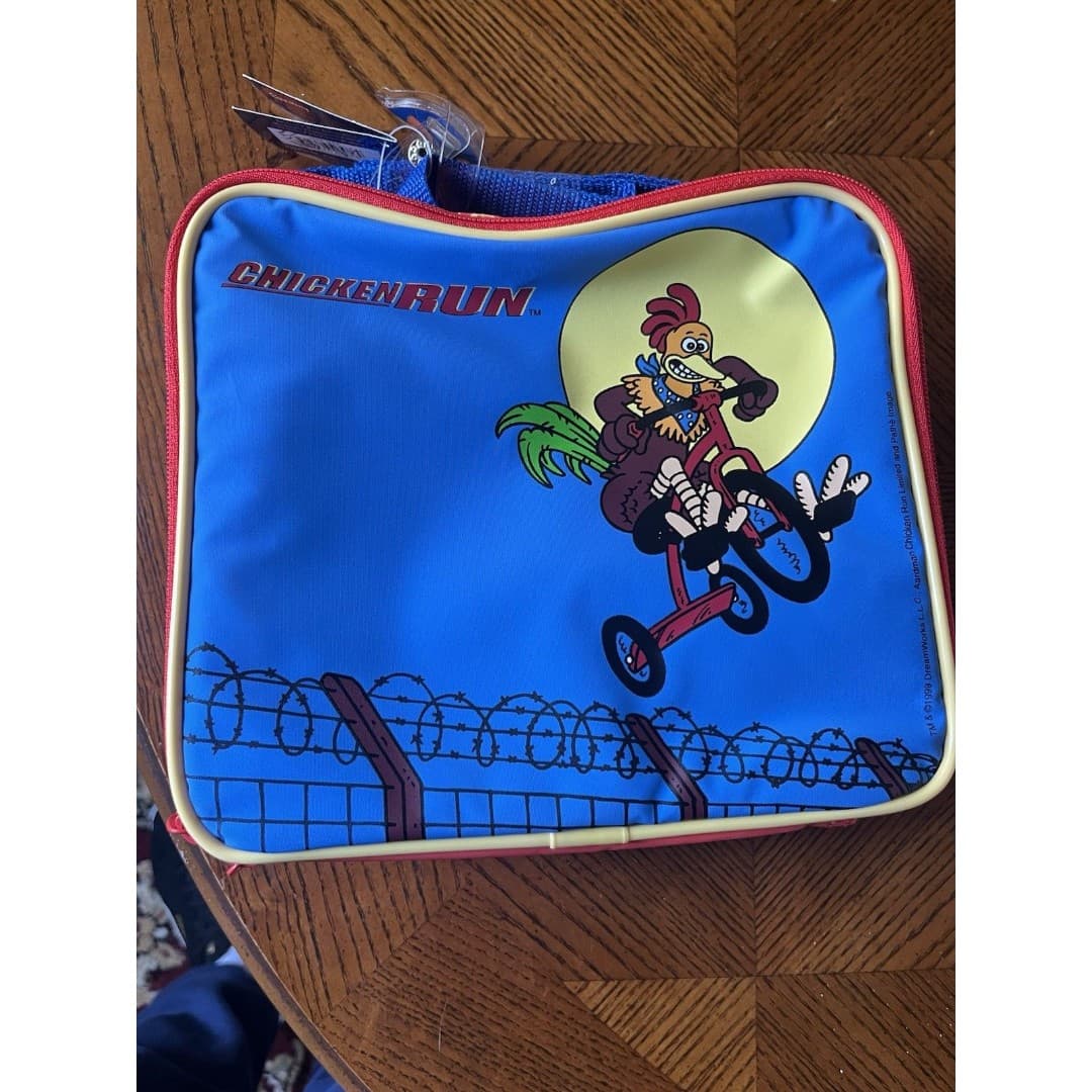 1999 Chicken Run Lunch Pail - Image 1