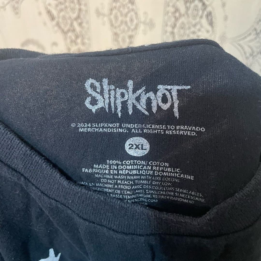 Slipknot Black Graphic Band Tee with Red & White Print - Thumbnail 5