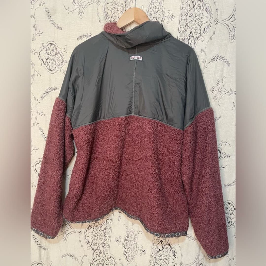 Buc-ees: Cozy Two-Tone Sherpa Jacket - Burgundy and Charcoal - Thumbnail 3