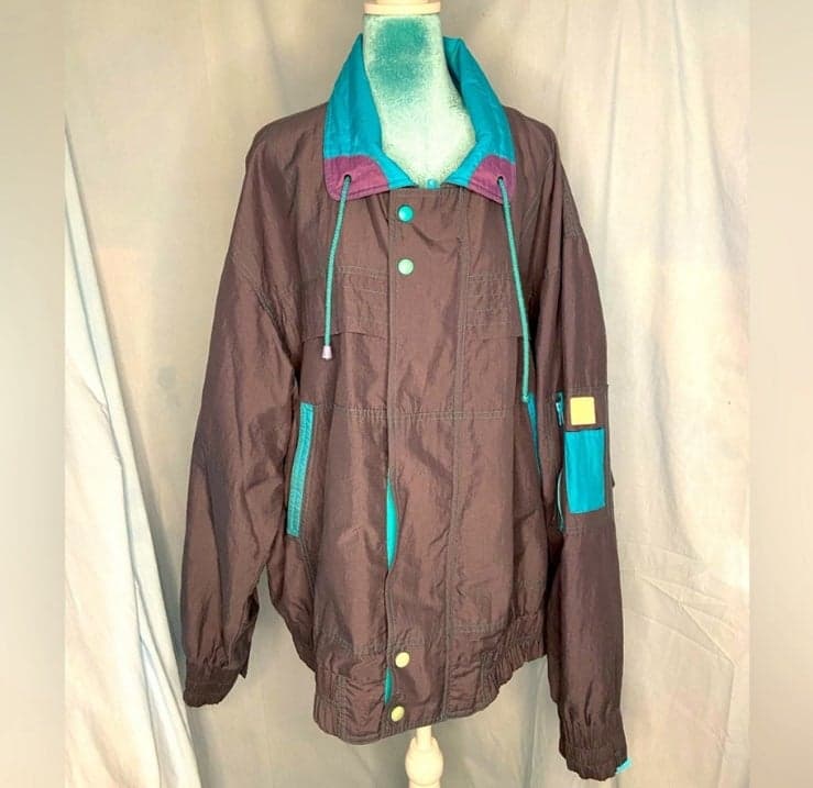 Members only: vintage windbreaker - Image 1
