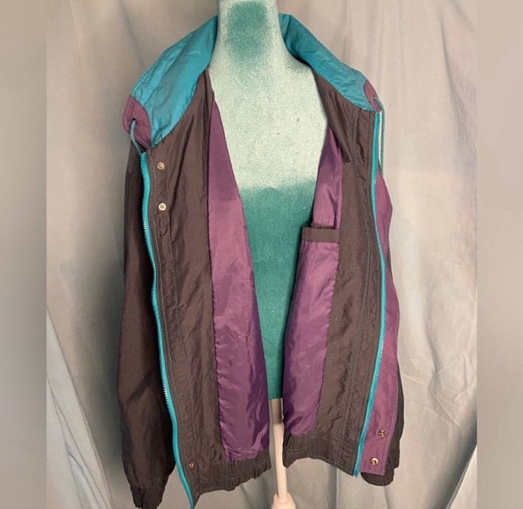 Members only: vintage windbreaker - Thumbnail 4